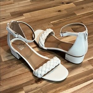 Dolce Vita girls dress shoes